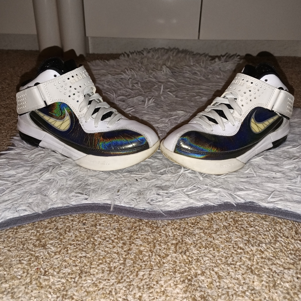 Nike Lebron Air Max Soldier V